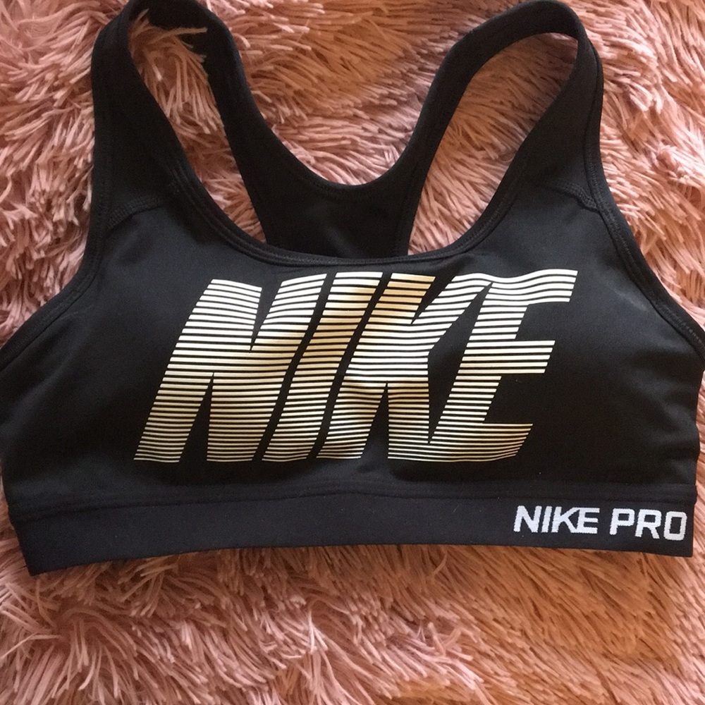 Nike sports bra
